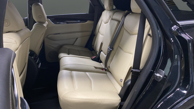 Used 2019 Cadillac XT5 AWD image 22