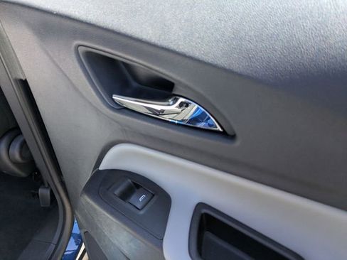 Used 2022 Chevrolet Equinox LT FWD image 28