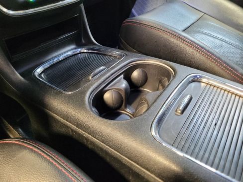 Used 2017 Dodge Grand Caravan GT image 26