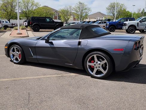 Used 2013 Chevrolet Corvette Convertible image 21