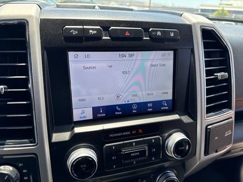 Used 2020 Ford F150 Lariat w/ Equipment Group 502A Luxury AWD/4WD image 32