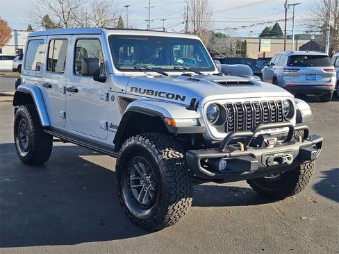 Used 2024 Jeep Wrangler Rubicon 392 image 8