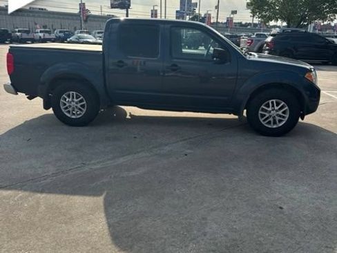 Used 2019 Nissan Frontier SV RWD image 4