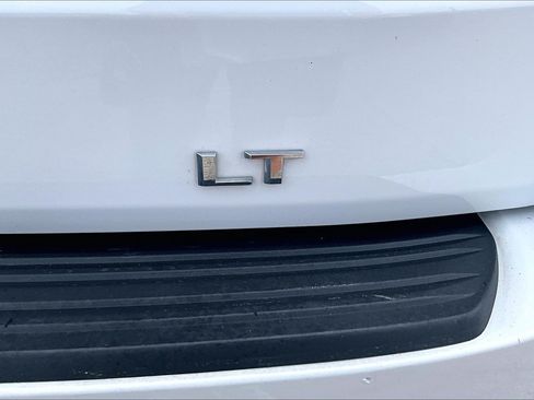 Used 2025 Chevrolet Tahoe LT AWD/4WD image 8