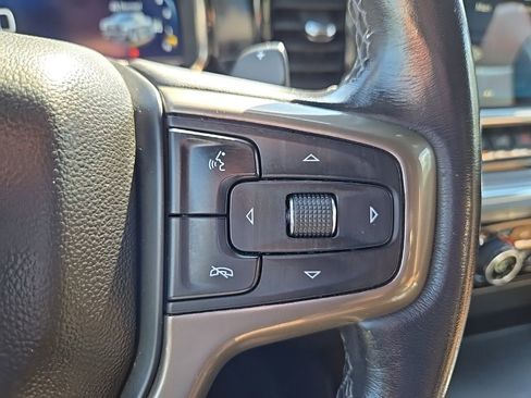 Used 2023 Chevrolet Silverado 1500 High Country w/ Technology Package AWD/4WD image 16