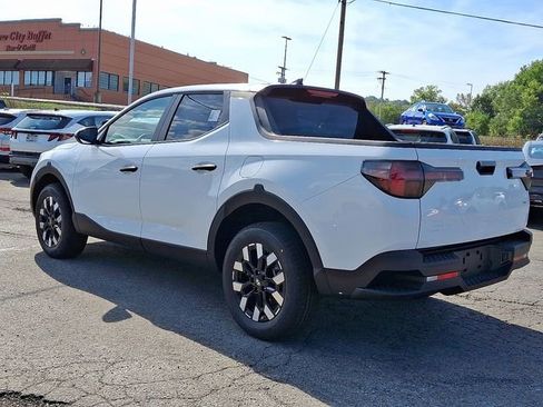 New 2026 Hyundai Santa Cruz SE AWD/4WD image 3