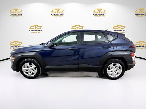 Used 2025 Hyundai Kona SE image 4