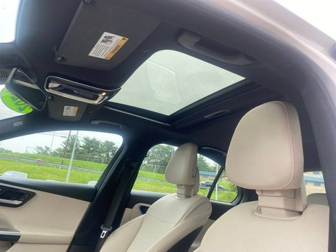 Certified 2024 Mercedes-Benz C 300 4MATIC Sedan image 18