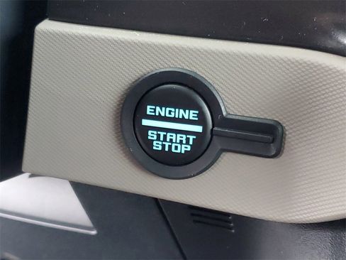 Used 2023 Ford Bronco Wildtrak image 18