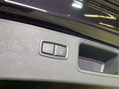 New 2026 Porsche Macan Turbo image 21