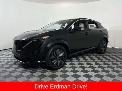 Used 2023 Nissan Ariya FWD image 3
