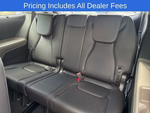 New 2026 Kia Carnival EX FWD image 14