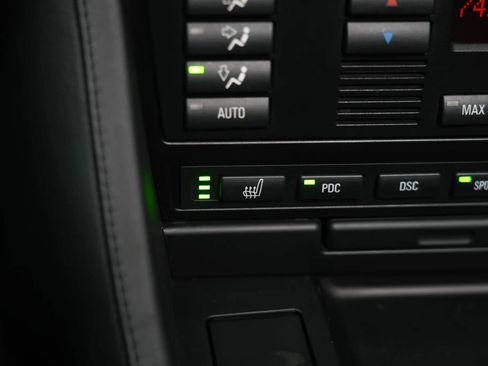 Used 2003 BMW M5 image 54