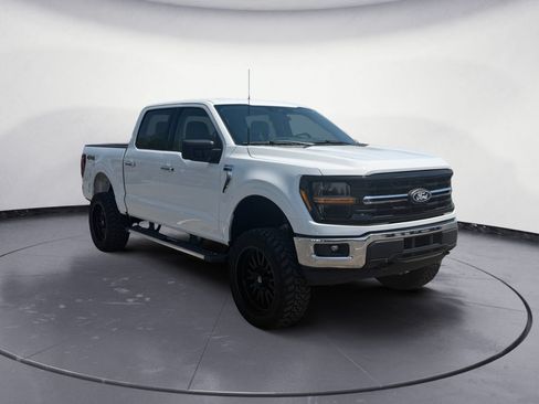 Used 2025 Ford F150 XLT w/ Equipment Group 301A Standard AWD/4WD image 7