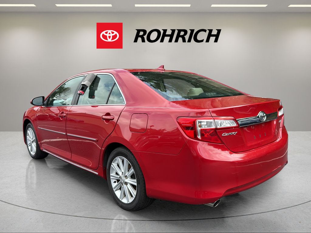 Used 2012 Toyota Camry XLE FWD image 8