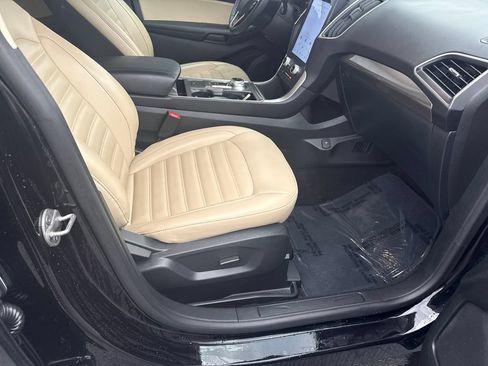 Used 2024 Ford Edge SEL AWD/4WD image 19