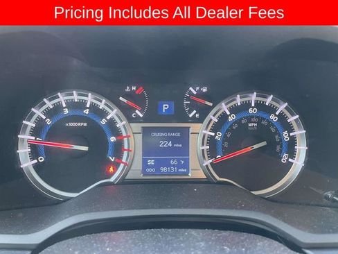 Used 2018 Toyota 4Runner Limited AWD/4WD image 26