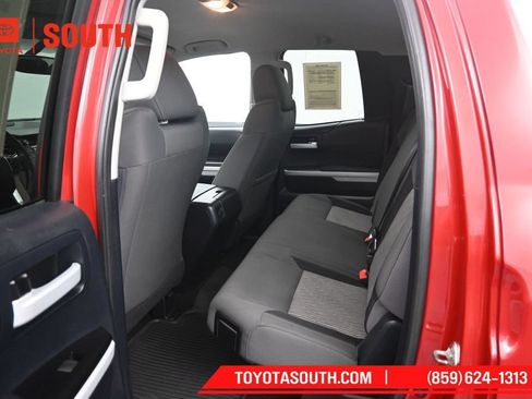 Used 2014 Toyota Tundra SR5 w/ SR5 Upgrade Package AWD/4WD image 10