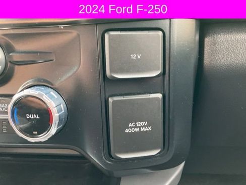 Used 2024 Ford F250 Lariat w/ Sport Appearance Package image 41