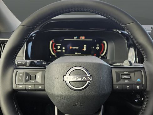New 2026 Nissan Pathfinder SL AWD/4WD image 33