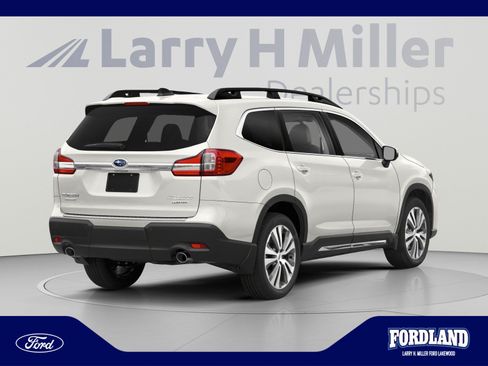 Used 2020 Subaru Ascent Limited w/ Technology Package AWD/4WD image 2