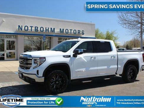 Used 2024 GMC Sierra 1500 SLT AWD/4WD image 1