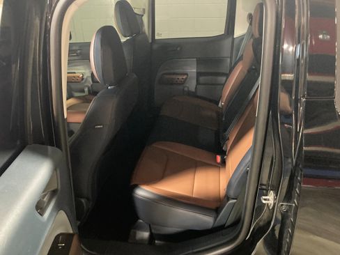 Used 2023 Ford Maverick Lariat w/ Equipment Group 500A Standard image 18