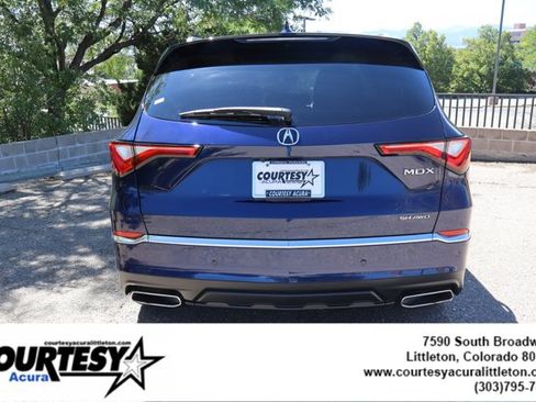 Used 2024 Acura MDX w/ Technology Package AWD/4WD image 5