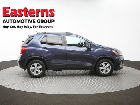 Used 2019 Chevrolet Trax LT FWD image 44