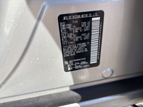 Certified 2024 Nissan Armada SL w/ Captain's Chairs Package image 27