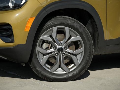 Used 2024 Kia Seltos S image 2