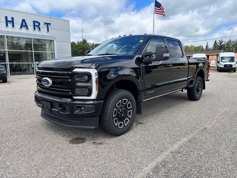 Used 2025 Ford F250 Platinum w/ FX4 Off-Road Package AWD/4WD image 7