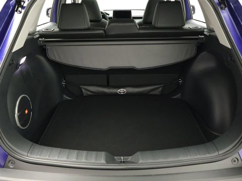 Certified 2025 Toyota Corolla Cross XLE image 22