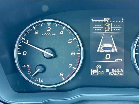 Certified 2025 Subaru Crosstrek 2.5i Limited image 18