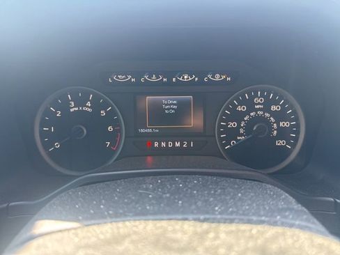 Used 2015 Ford F150 XLT w/ Equipment Group 302A Luxury image 6