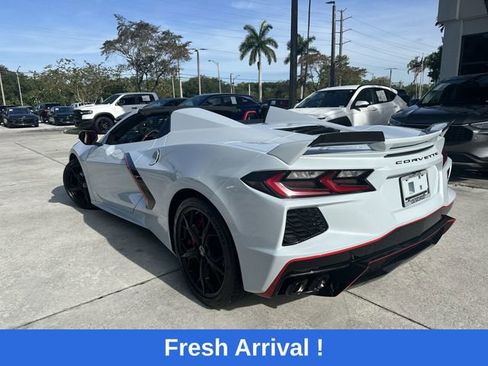 Used 2022 Chevrolet Corvette Stingray Premium Conv w/ Z51 Performance Package RWD image 35