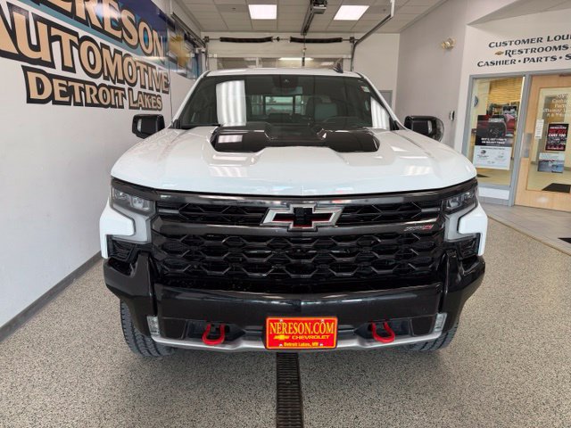 Used 2024 Chevrolet Silverado 1500 ZR2 w/ LPO, Dark Essentials Package AWD/4WD image 3