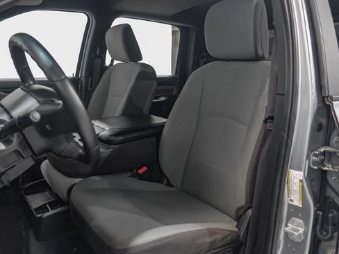 Used 2022 RAM 3500 Lone Star image 32