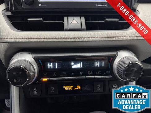 Used 2021 Toyota RAV4 XLE w/ Convenience Package image 4
