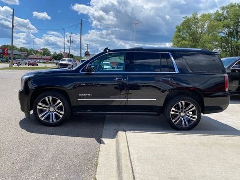 Used 2019 GMC Yukon Denali w/ Denali Ultimate Package AWD/4WD image 10