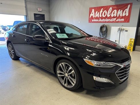 Used 2024 Chevrolet Malibu LT image 1