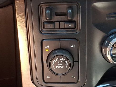 Used 2025 Ford F150 King Ranch w/ FX4 Off-Road Package AWD/4WD image 26