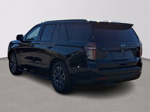 Used 2024 Chevrolet Tahoe Z71 w/ Z71 Off-Road Package image 4
