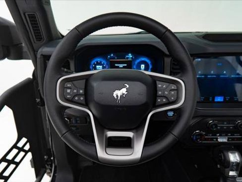 Used 2026 Ford Bronco 4-Door image 45