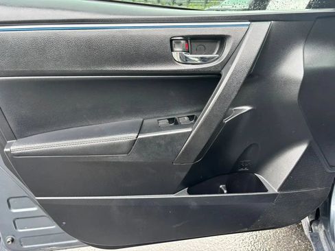 Used 2015 Toyota Corolla S w/ Driver Convenience Package FWD image 13