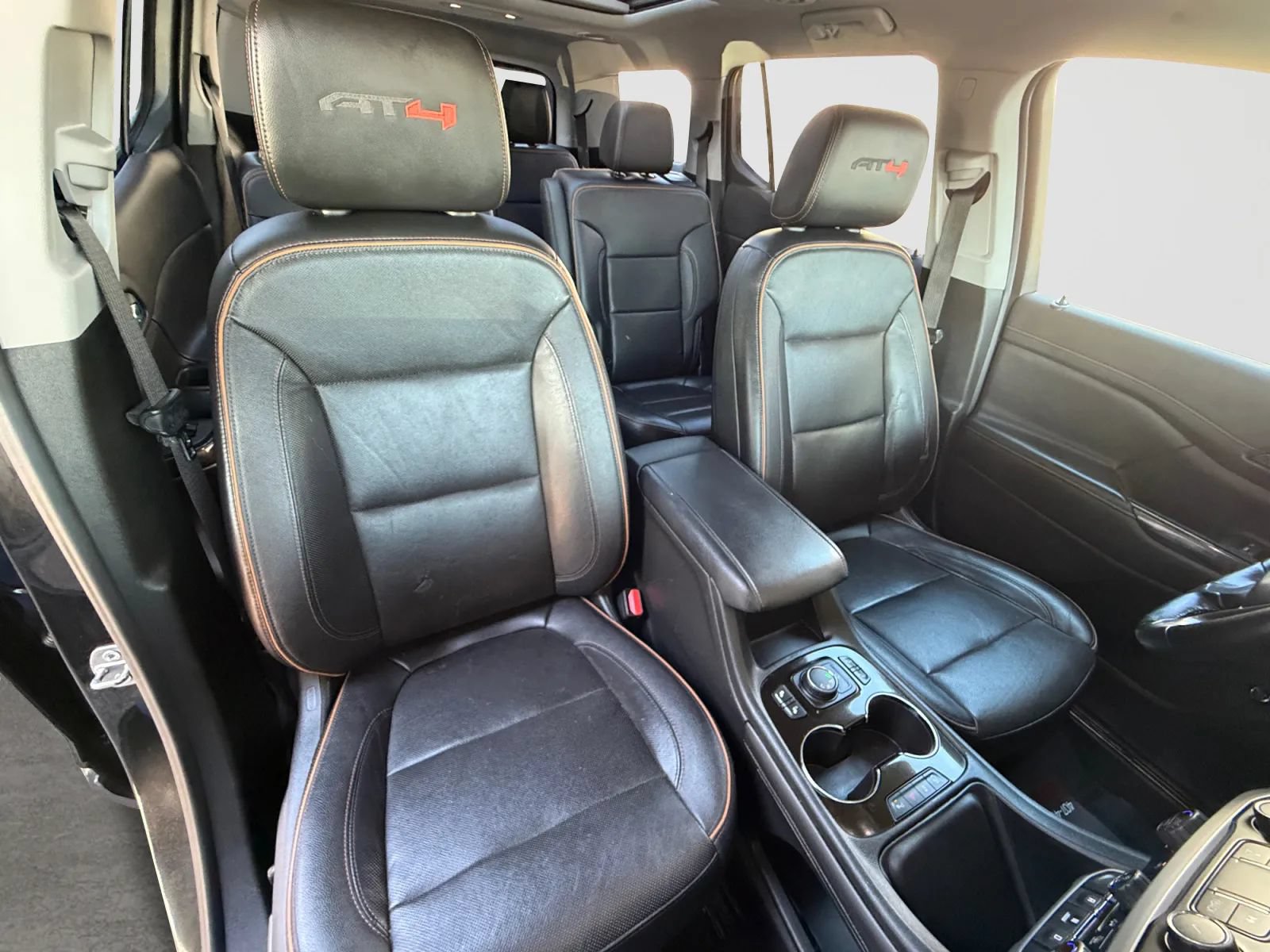 Used 2020 GMC Acadia AT4 w/ LPO, Floor Liner Package AWD/4WD image 23