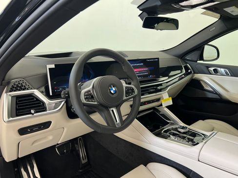 New 2026 BMW X6 M60i image 4