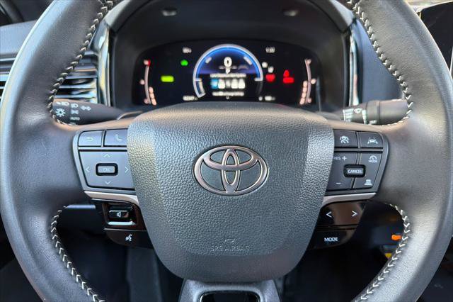 Certified 2025 Toyota Camry SE FWD image 24