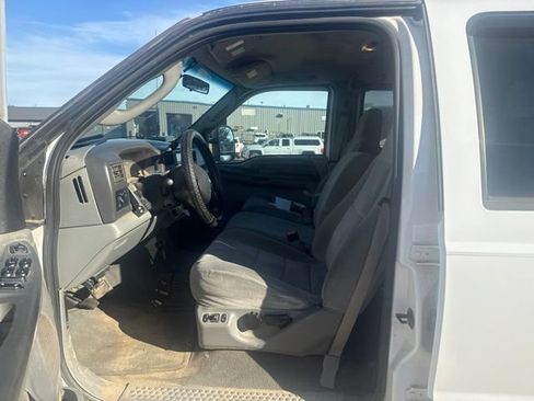 Used 2003 Ford F250 4x4 Crew Cab Super Duty image 3