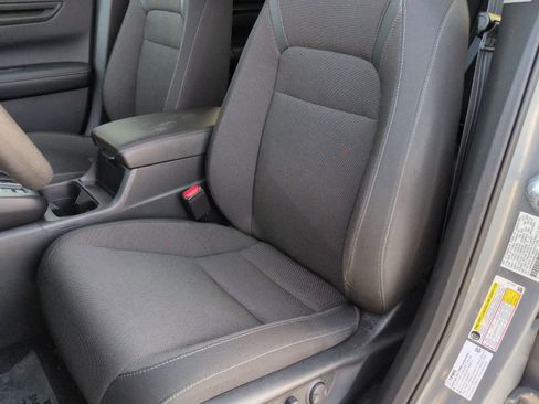 Used 2024 Honda CR-V EX image 17